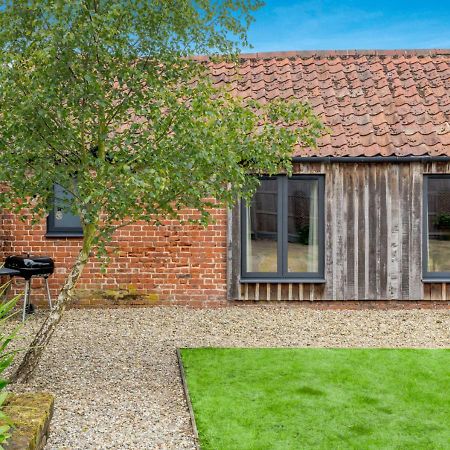 The Cattle Barn Villa Wood Dalling Buitenkant foto