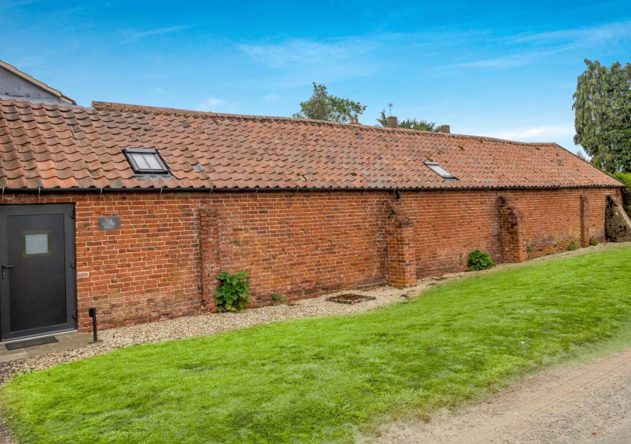 The Cattle Barn Villa Wood Dalling Buitenkant foto